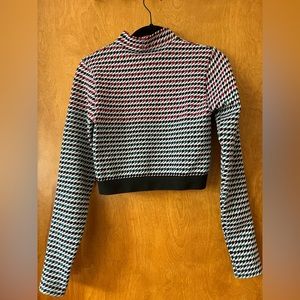 Houndstooth long sleeve going out top